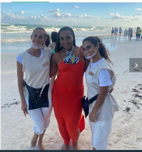 Hotel Beach Front Tgr And